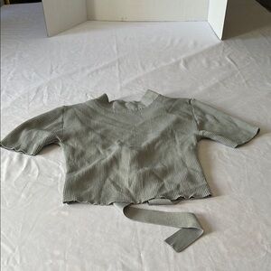 Zara greyShort Sleeve Crop Blouse with Tie Front